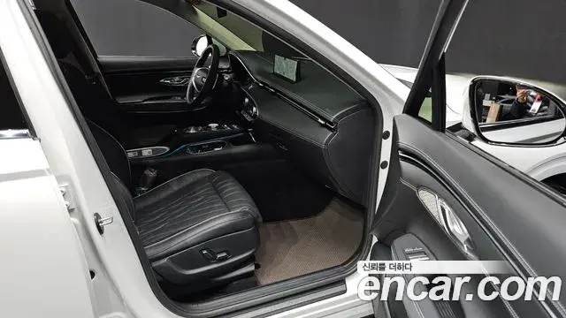 Genesis GV70 2022 — Photo 10/20