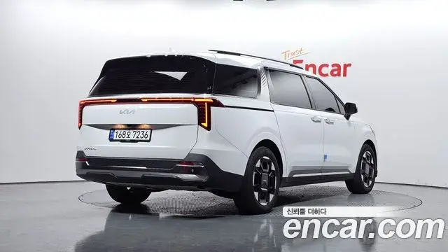 Kia Carnival 2024 — Şəkil 5/20