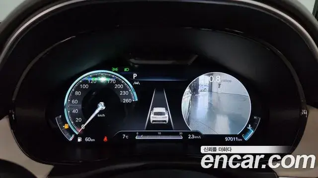 Genesis GV70 2021 — ფოტო 13/20