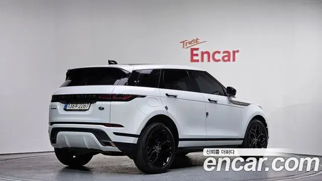 Land Rover Range Rover Evoque 2021 — ფოტო 16/20