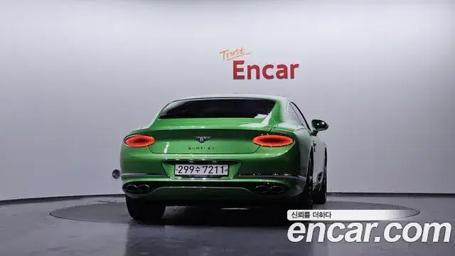 Bentley Continental GT, 2022