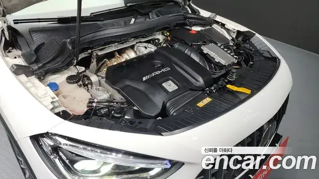 Mercedes-Benz GLA-Class 2022 — ფოტო 13/20