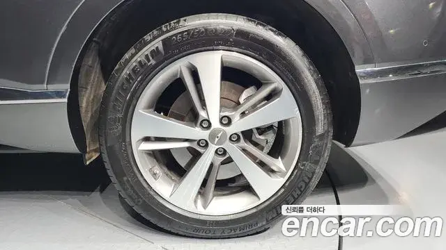 Genesis GV80 2020 — Photo 15/20