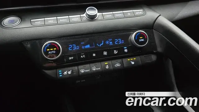 Hyundai The New Avante Hybrid 2022 — ფოტო 11/20