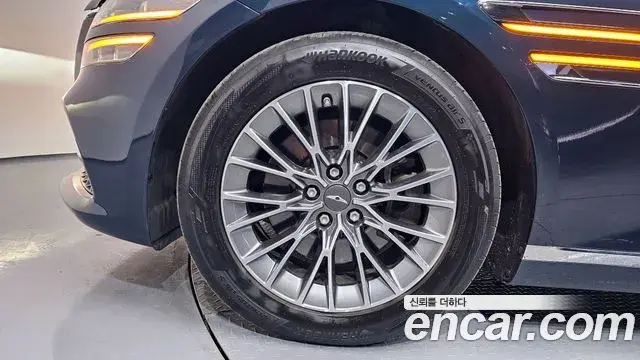 Genesis G80 2021 — Şəkil 18/20