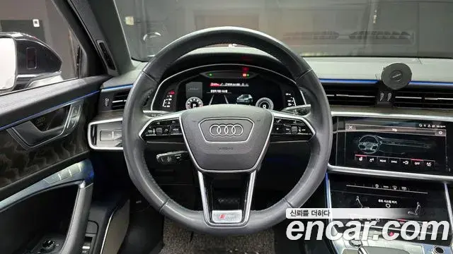 Audi A6 2021 — Фото 13/20