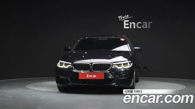 BMW 5 Series 2020 — ფოტო 9/20