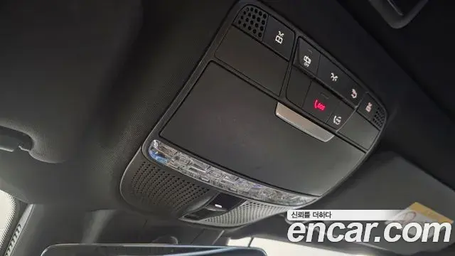Mercedes-Benz E-Class 2023 — Şəkil 10/17
