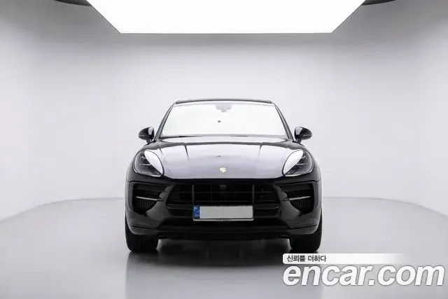 Porsche Macan 2020 — Şəkil 15/20