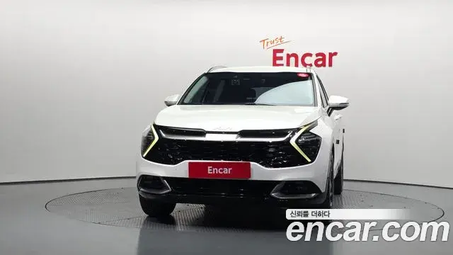 Kia Sportage 2023 — Şəkil 12/20