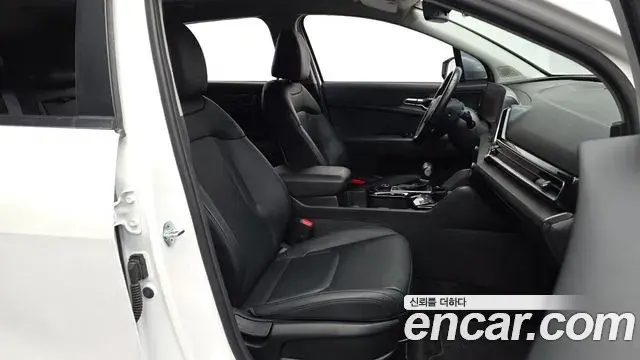 Kia Sportage 2023 — Şəkil 11/20