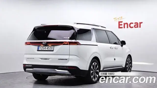 Kia Carnival 2020 — Фото 2/20