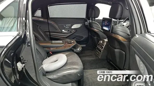 Mercedes-Benz S-Class 2019 — Фото 12/20