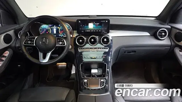Mercedes-Benz GLC-Class 2021 — Photo 7/20