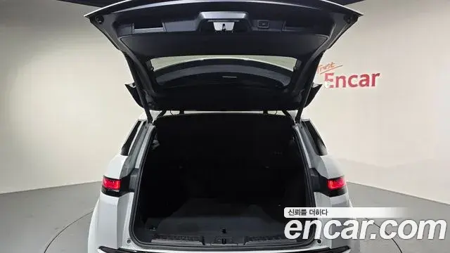 Land Rover Range Rover Evoque 2021 — Photo 5/20