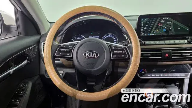 Kia Seltos 2021 — Şəkil 14/20