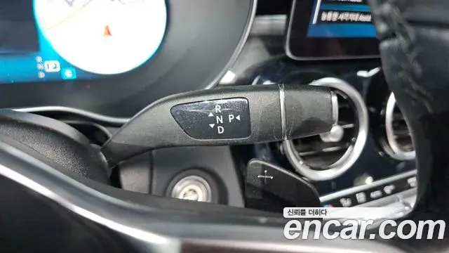 Mercedes-Benz GLC-Class 2020 — ფოტო 11/20