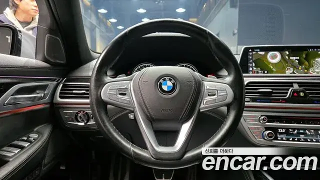 BMW 7 Series 2018 — ფოტო 6/20