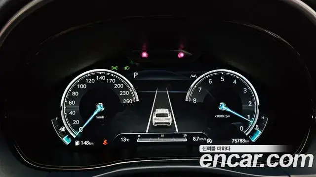Genesis GV70 2022 — Photo 2/20