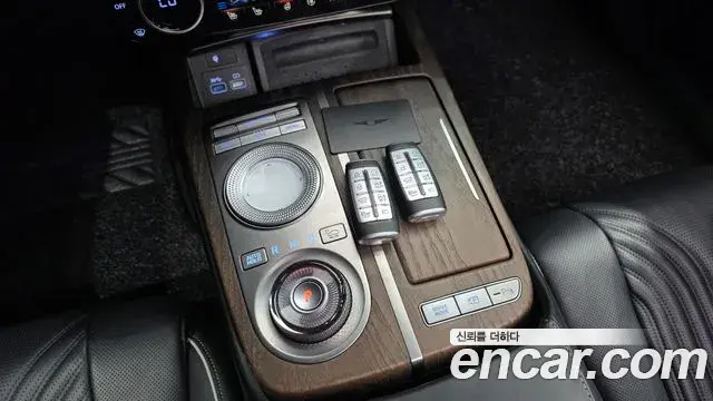 Genesis G80 2020 — Photo 19/20