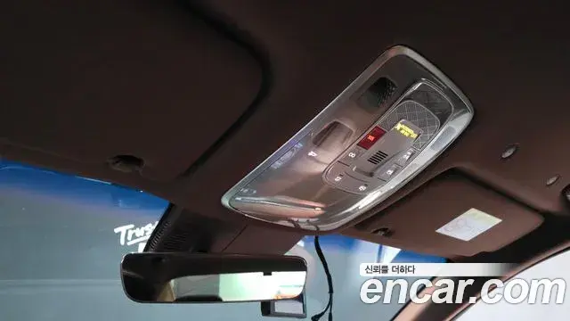 Genesis G90 2022 — Photo 19/20
