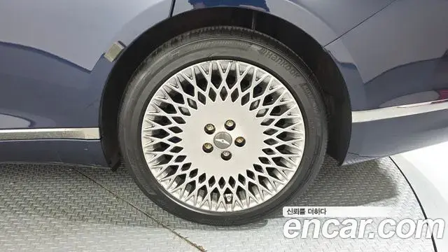 Genesis G80 2021 — ფოტო 17/20