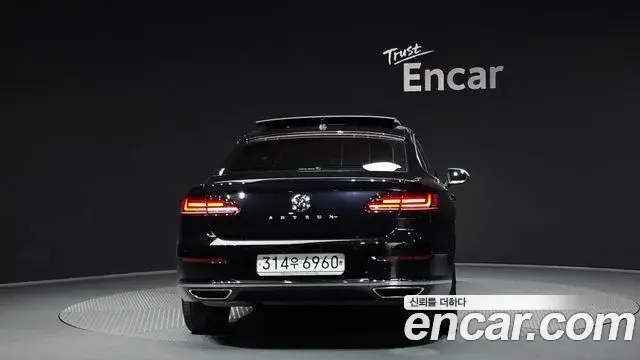 Volkswagen Arteon 2019 — ფოტო 9/20