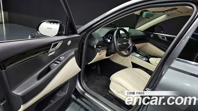 Genesis GV80 2021 — Photo 4/20