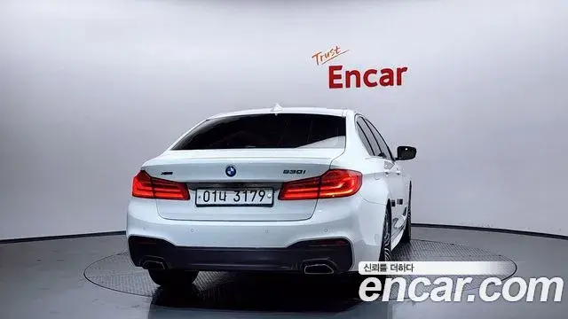 BMW 5 Series 2019 — Şəkil 4/20