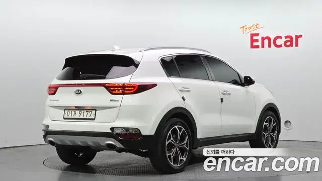 Kia Sportage The Bold 2019 — Şəkil 12/20