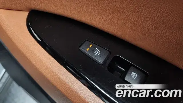 Kia Sportage 2022 — Фото 19/20