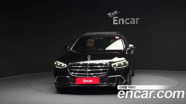 Mercedes-Benz S-Class 2025 — Фото 3/20