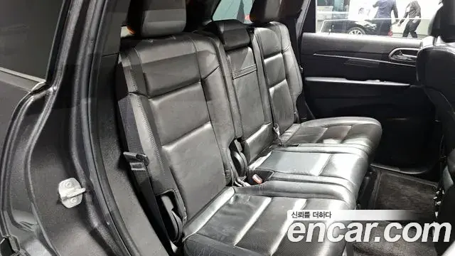 Jeep Grand Cherokee 2018 — Şəkil 7/20