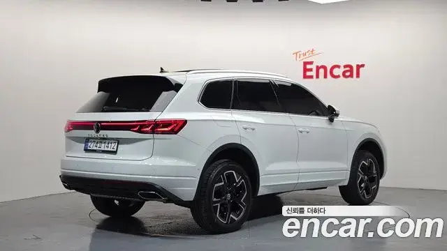 Volkswagen Touareg 2024 — Şəkil 26/32
