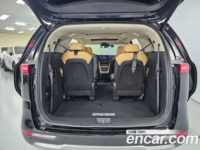 Kia Carnival 2022 — Photo 20/20
