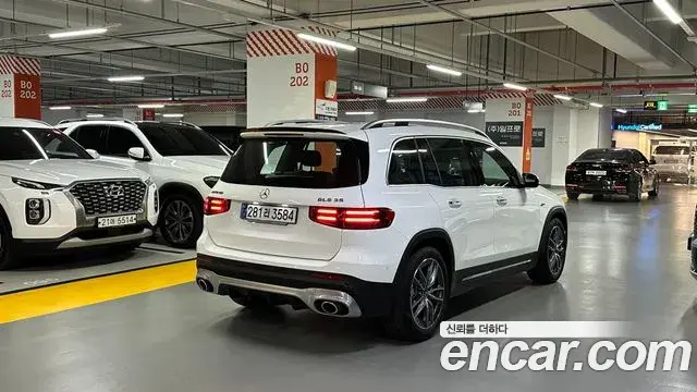 Mercedes-Benz GLB-Class 2025 — ფოტო 2/20