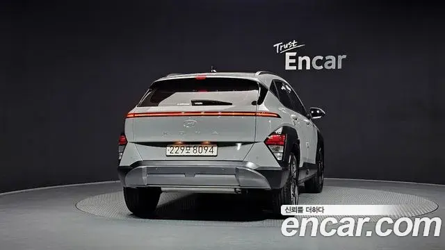 Hyundai Kona Hybrid 2024 — ფოტო 16/20