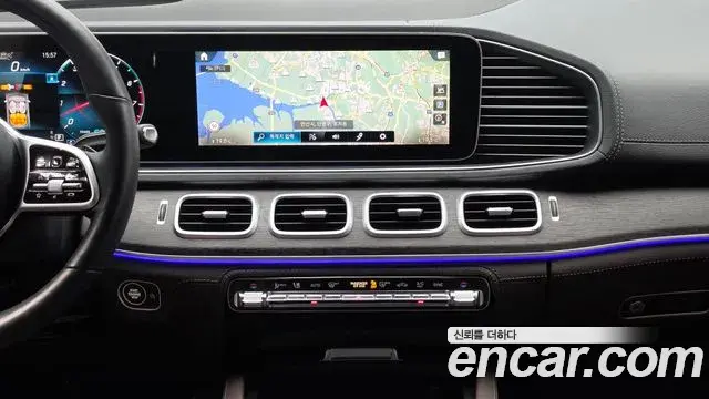 Mercedes-Benz GLE-Class 2022 — Фото 17/20