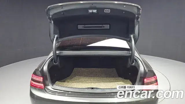 Genesis G80 2021 — Photo 31/32
