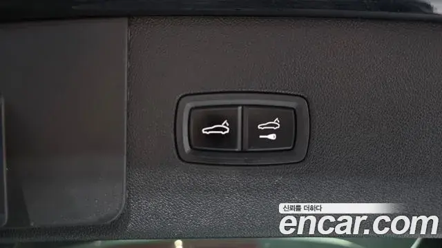 Porsche Cayenne 2020 — Şəkil 17/41