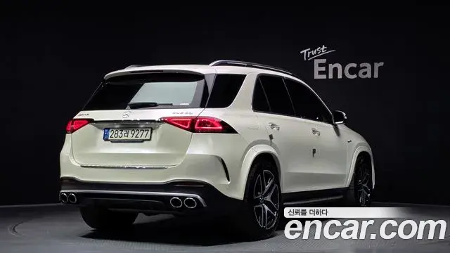Mercedes-Benz GLE-Class 2021 — Photo 15/33