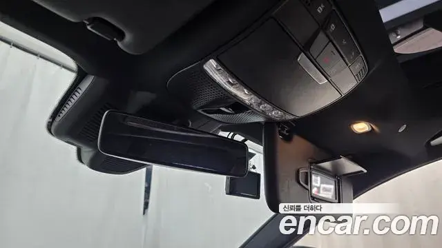 Mercedes-Benz E-Class 2019 — ფოტო 9/36