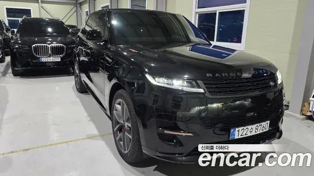 Land Rover Range Rover Sport 2024 — ფოტო 17/18