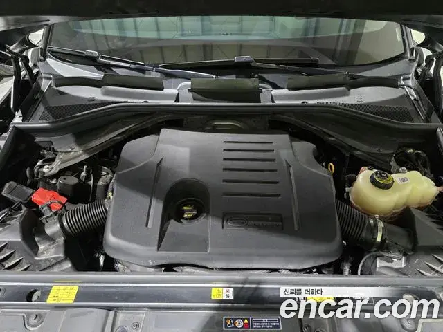Land Rover Range Rover Sport 2024 — ფოტო 12/18