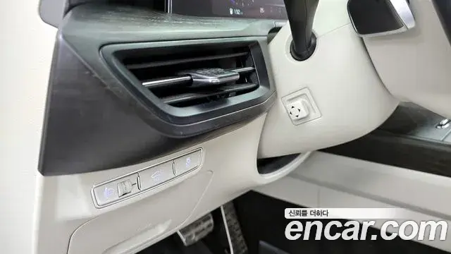 Kia K8 2023 — Photo 29/35