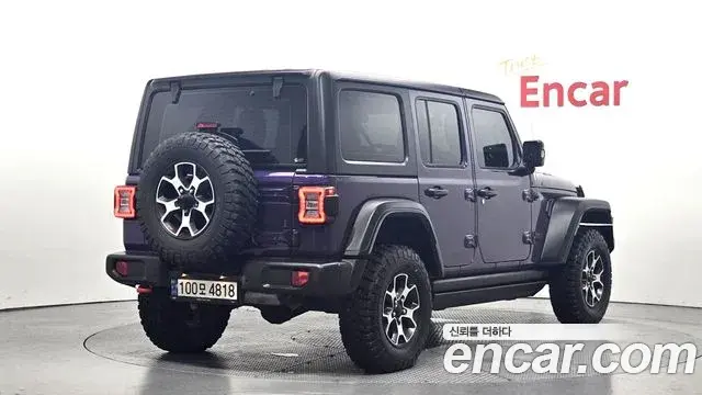 Jeep Wrangler 2023 — Фото 1/20