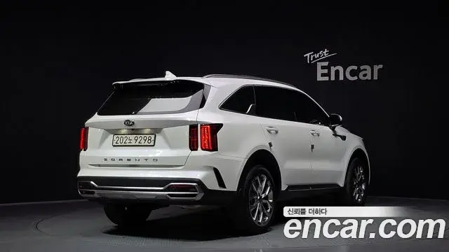 Kia Sorento 2020 — Фото 1/20
