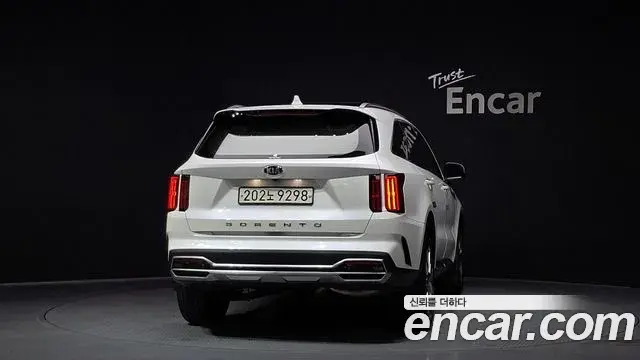 Kia Sorento 2020 — Фото 3/20