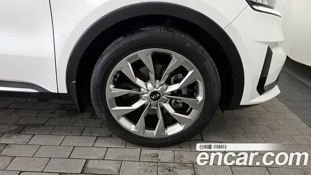 Kia Sorento 2020 — Photo 11/34
