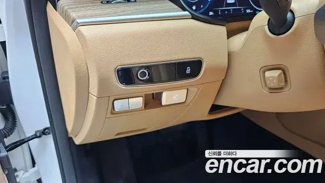 Kia The K9 2022 — Photo 10/35